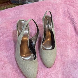 Women shoes , size 11 , beige with gold sparkles